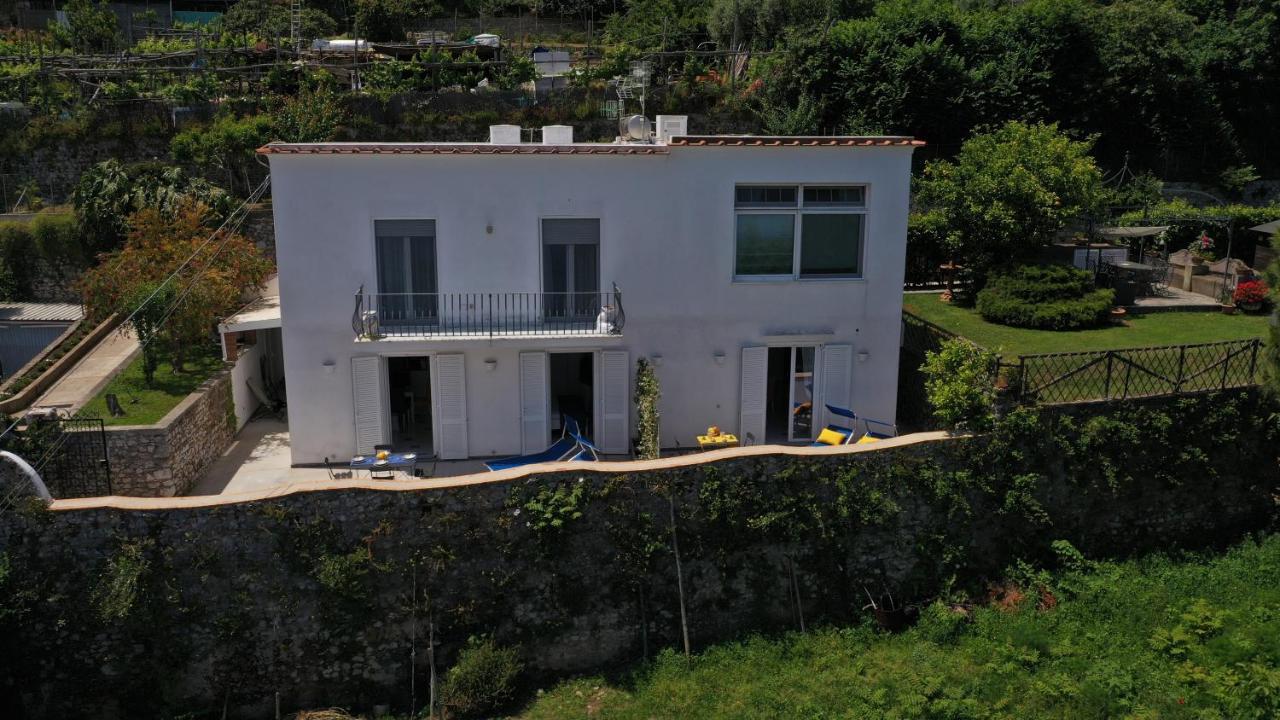 My Home Capri Seaview Екстериор снимка