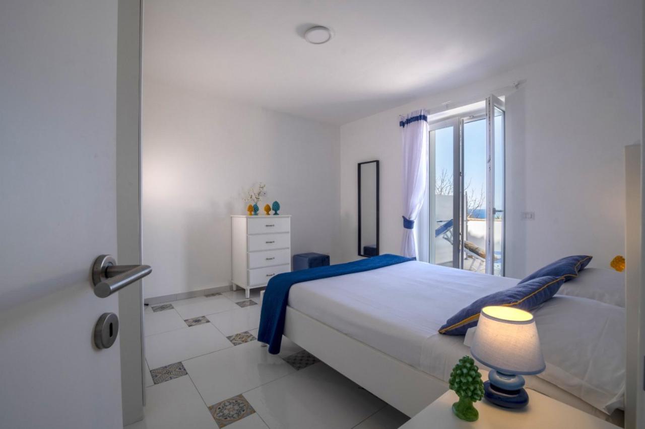 My Home Capri Seaview Екстериор снимка
